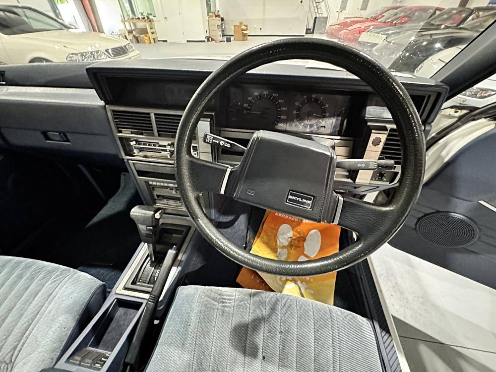 Nissan-skyline-1986-custom-115