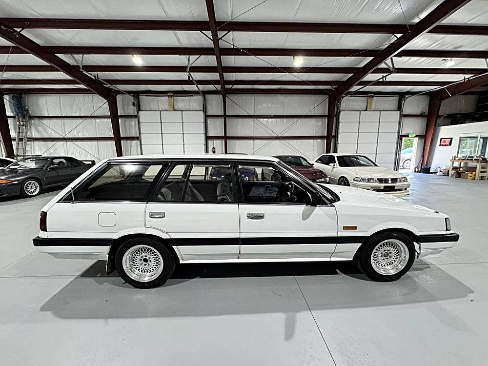 Nissan-skyline-1986-custom-211