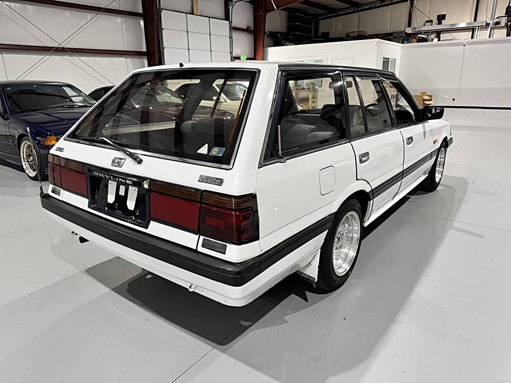 Nissan-skyline-1986-custom-6