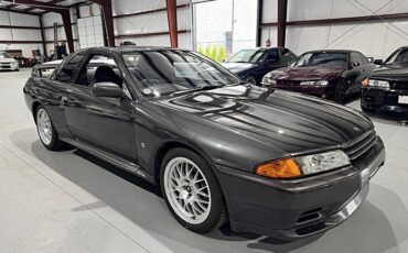 Nissan-skyline-1993-custom-34