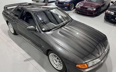 Nissan-skyline-1993-custom-35