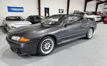 Nissan-skyline-1993-custom-52