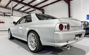 Nissan-skyline-1994-custom-192