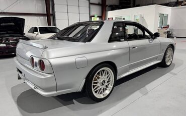 Nissan-skyline-1994-custom-222