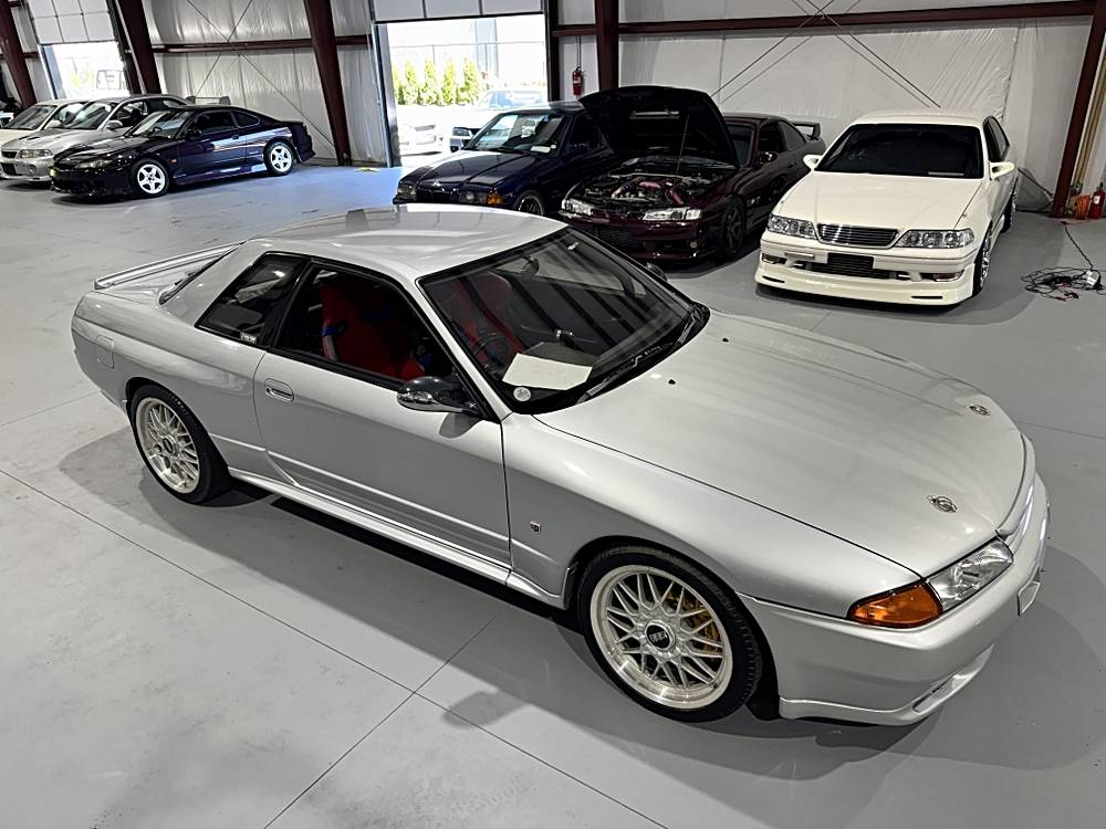 Nissan-skyline-1994-custom-9