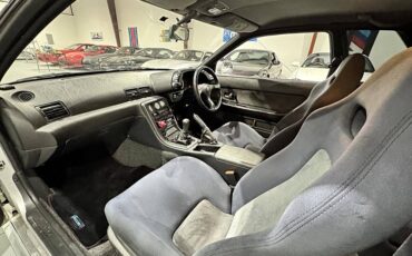 Nissan-skyline-1994-silver-15