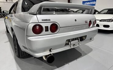 Nissan-skyline-1994-silver-32