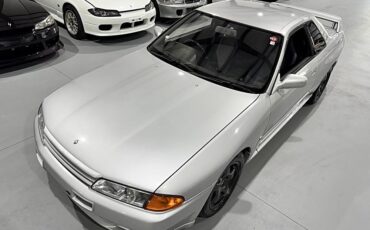 Nissan-skyline-1994-silver-60