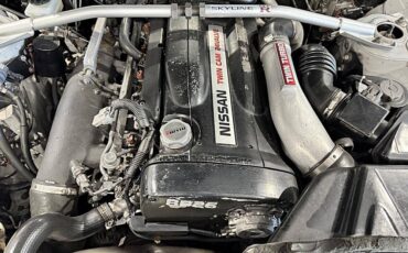 Nissan-skyline-1995-custom-176