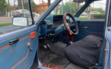 Nissan-truck-1985-blue-4