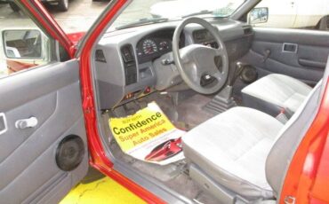 Nissan-truck-xe-1994-red-17