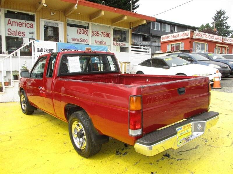 Nissan-truck-xe-1994-red-31
