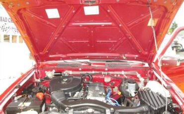 Nissan-truck-xe-1994-red-41