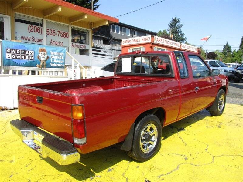 Nissan-truck-xe-1994-red-48