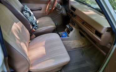 Nissandatsun-720-1984-custom-11