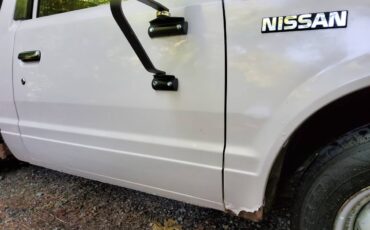 Nissandatsun-720-1984-custom-22