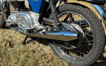 Norton-Commando-750-1970-11