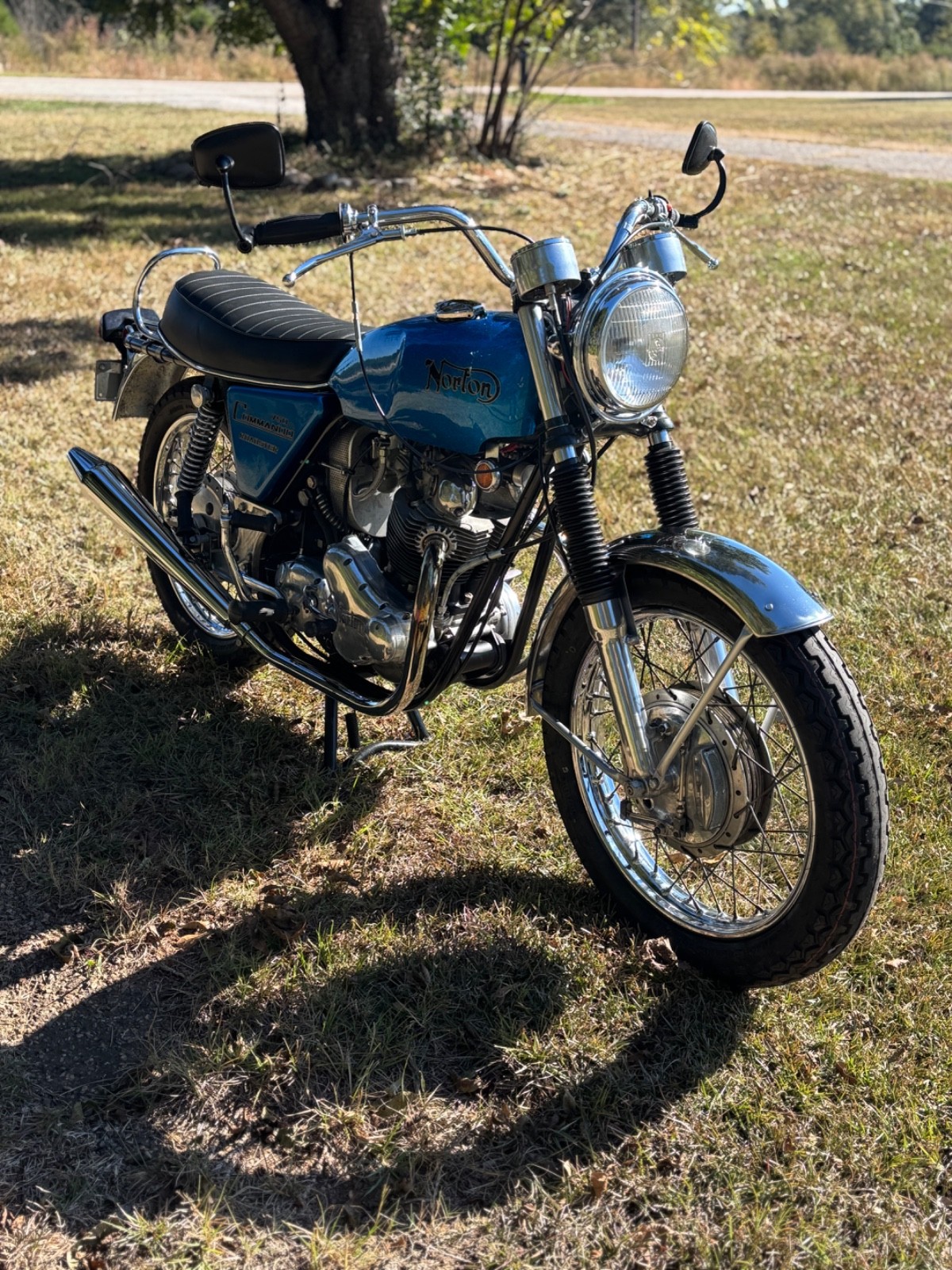 Norton-Commando-750-1970-15