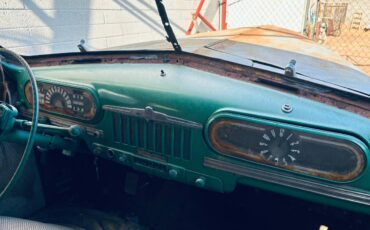 Olds-custom-cruiser-98-2-dr-1942-4