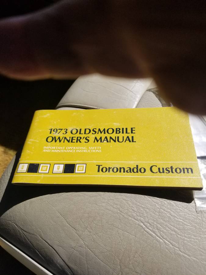 Olds-toronado-1973-yellow-4