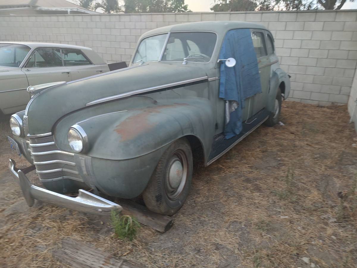 Oldsmobile-1940-green-8