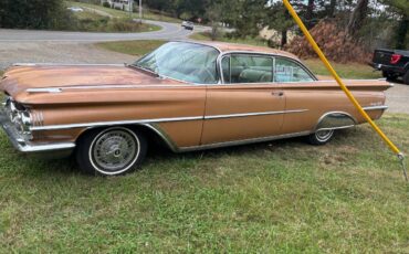 Oldsmobile-1959-custom-1