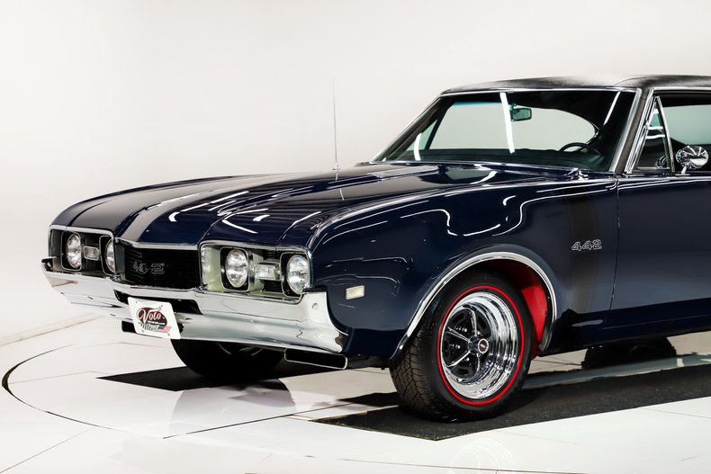 Oldsmobile-442-1968-Nocturne-Blue-Black-10