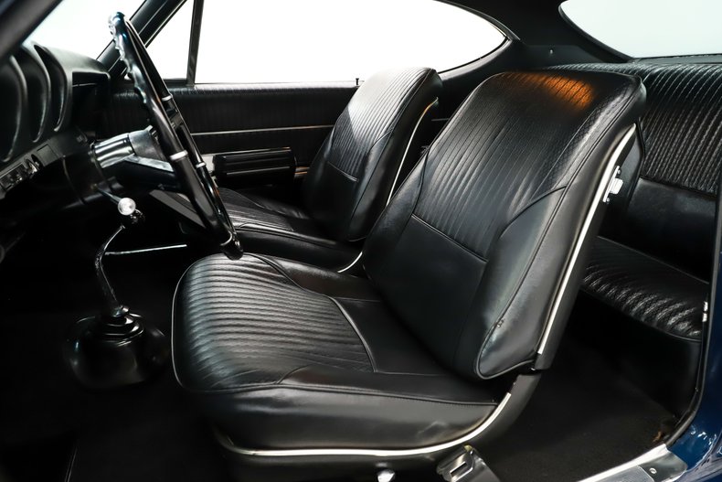 Oldsmobile-442-1968-Nocturne-Blue-Black-12