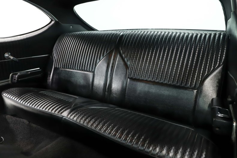 Oldsmobile-442-1968-Nocturne-Blue-Black-13