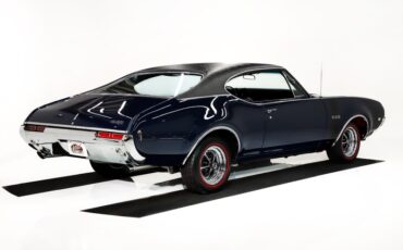 Oldsmobile-442-1968-Nocturne-Blue-Black-26