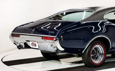 Oldsmobile-442-1968-Nocturne-Blue-Black-38