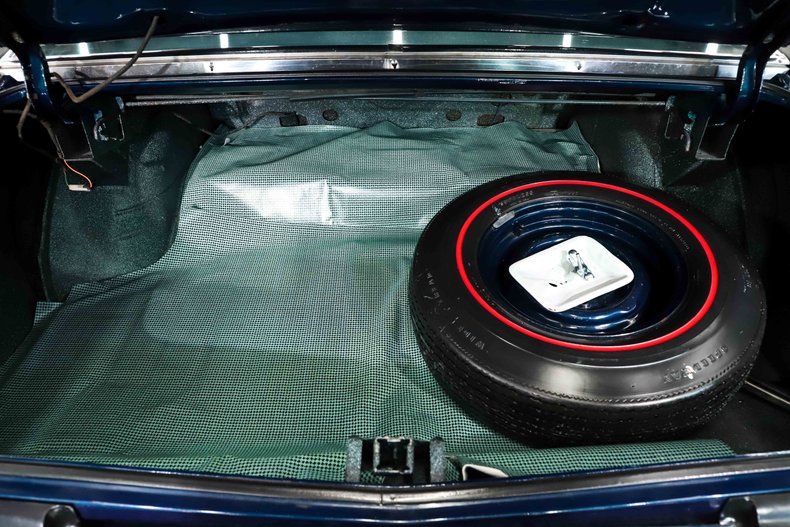Oldsmobile-442-1968-Nocturne-Blue-Black-47