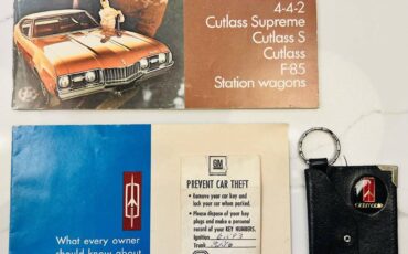 Oldsmobile-442-1968-blue-11