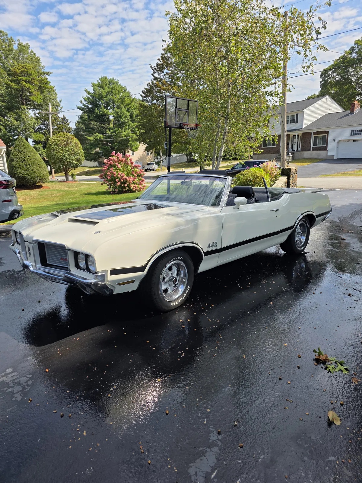 Oldsmobile-442-1972-White-Black-7