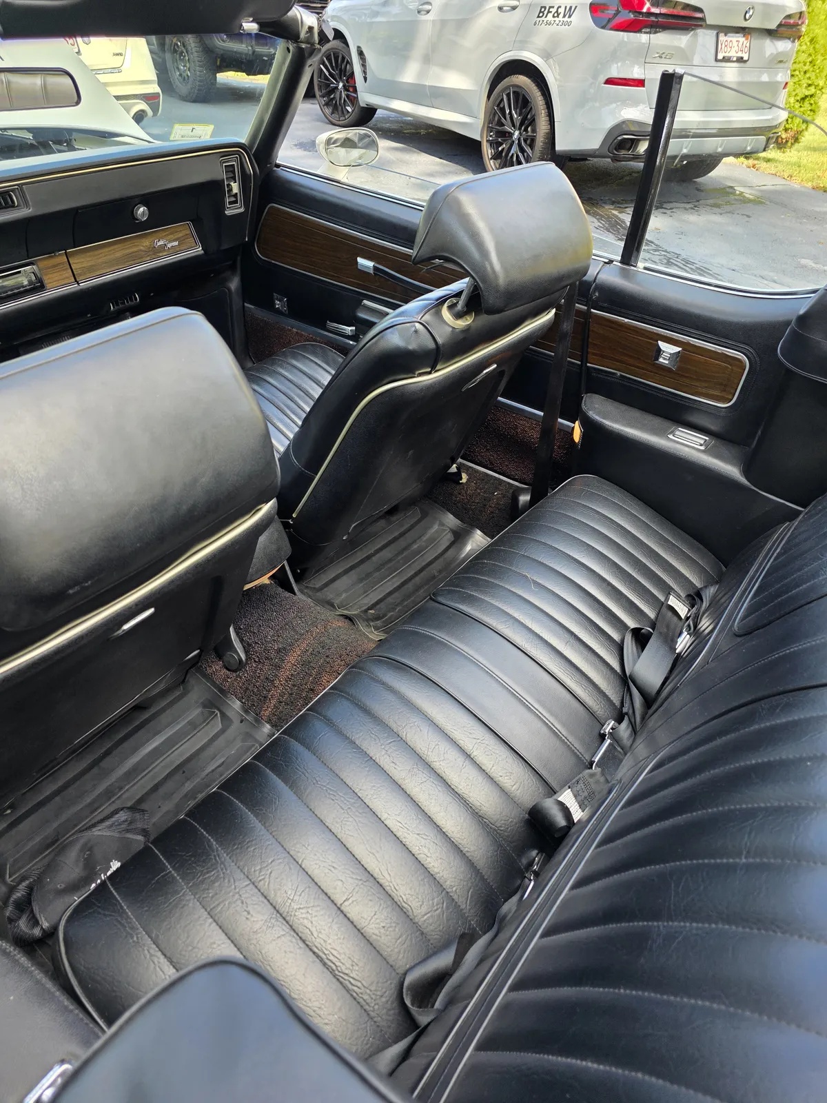 Oldsmobile-442-1972-White-Black-8