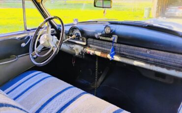 Oldsmobile-88-1952-1