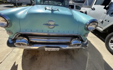 Oldsmobile-88-1954-Whiteblue-Used-10