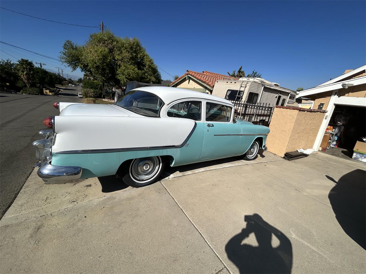 Oldsmobile-88-1954-Whiteblue-Used-2