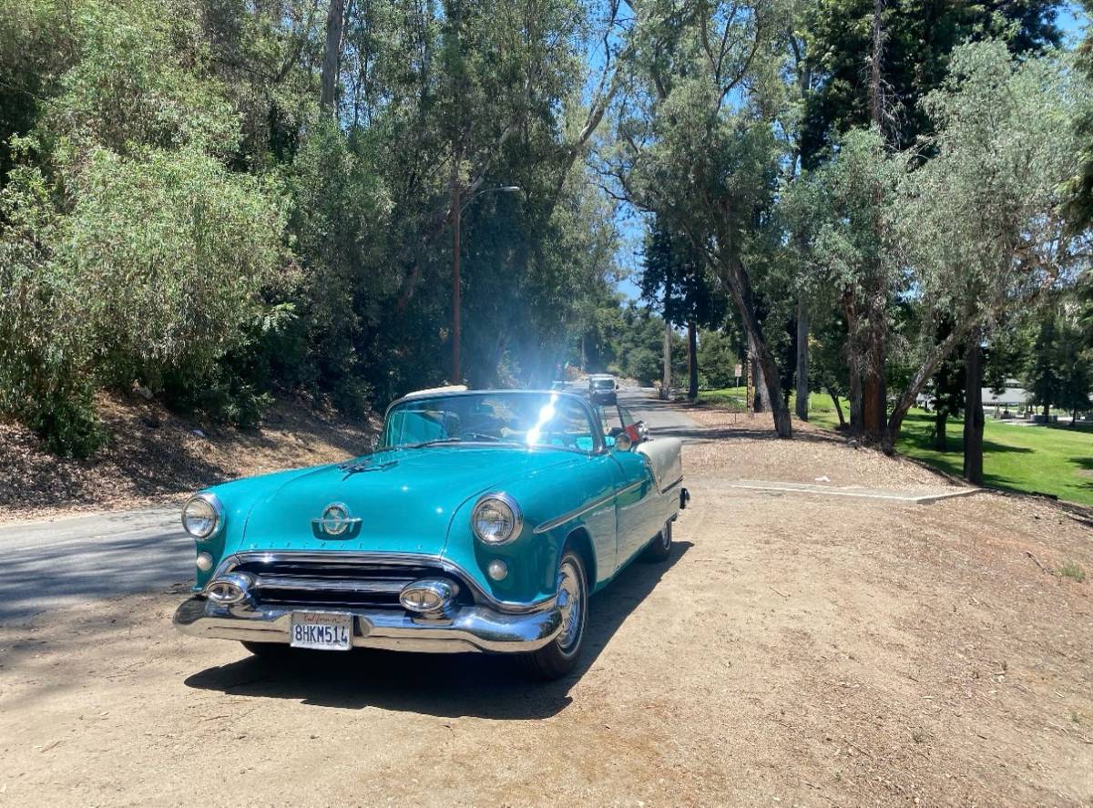 Oldsmobile-88-1954-custom-7