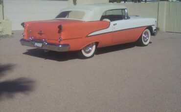 Oldsmobile-88-1955-6