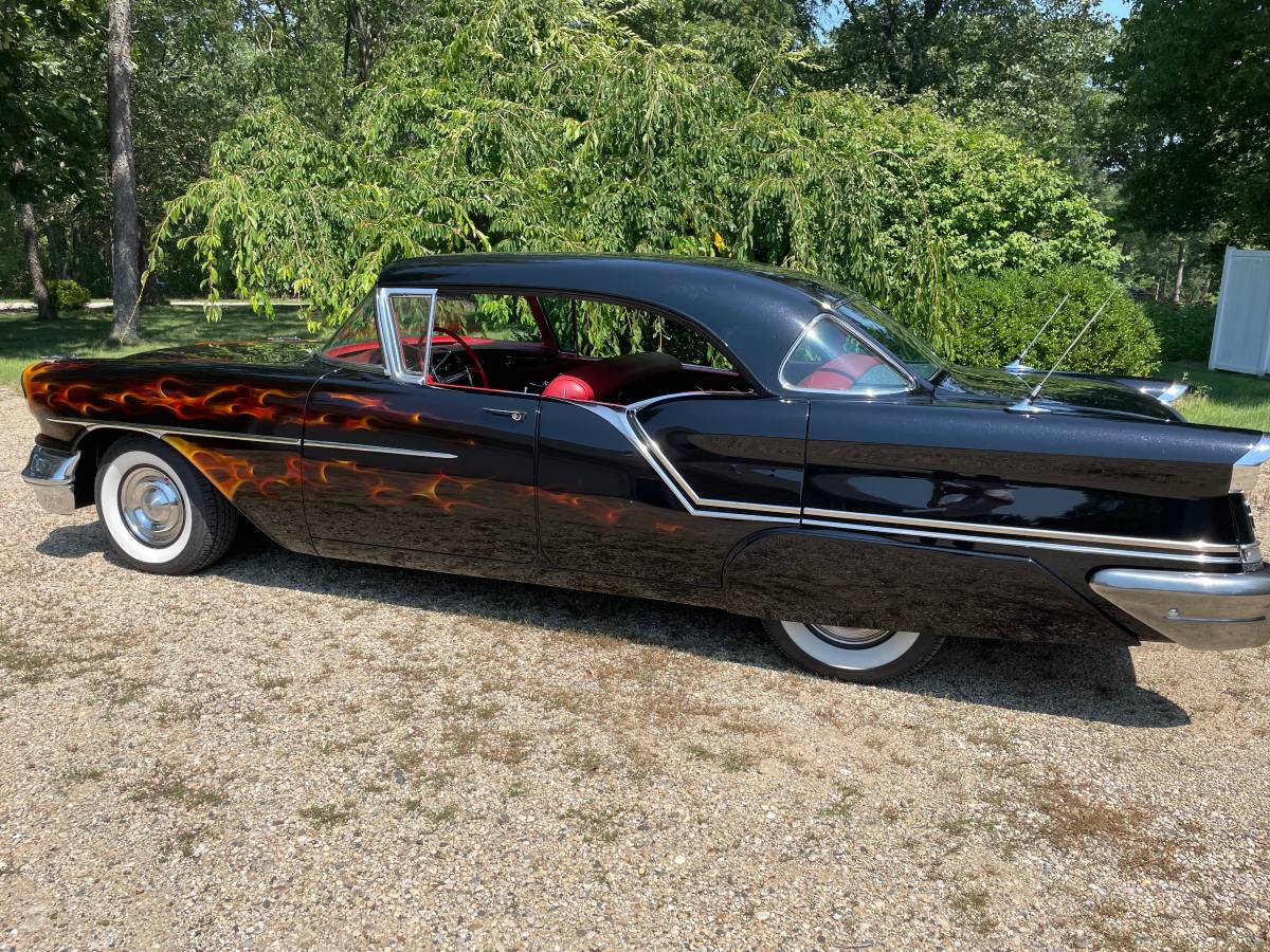 Oldsmobile-88-1957-black-14