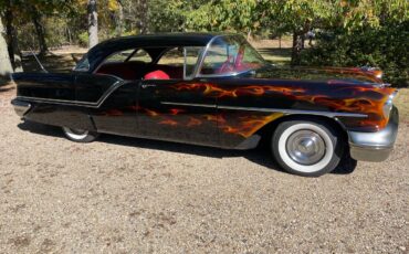 Oldsmobile-88-1957-black-4