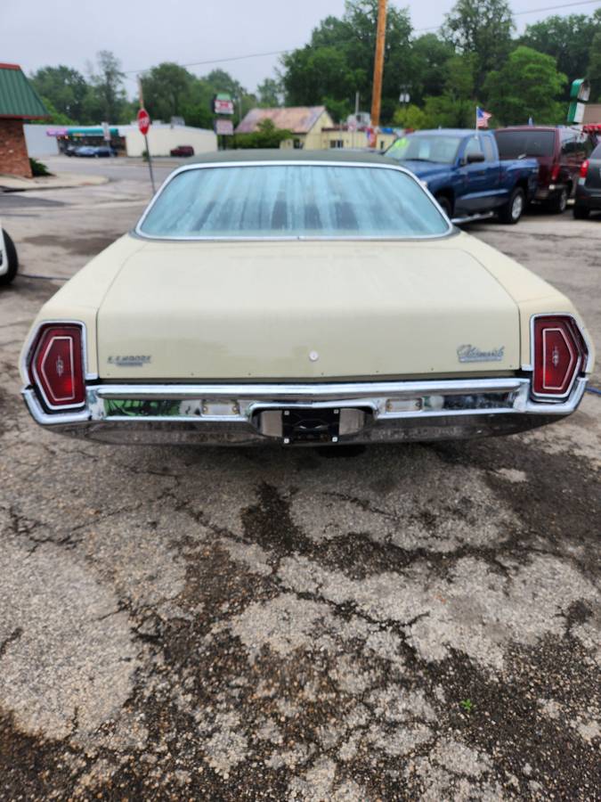Oldsmobile-88-1971-custom-30