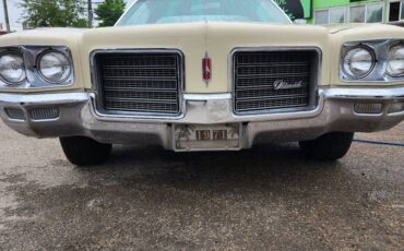 Oldsmobile-88-1971-custom-40