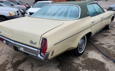 Oldsmobile-88-1971-custom-44
