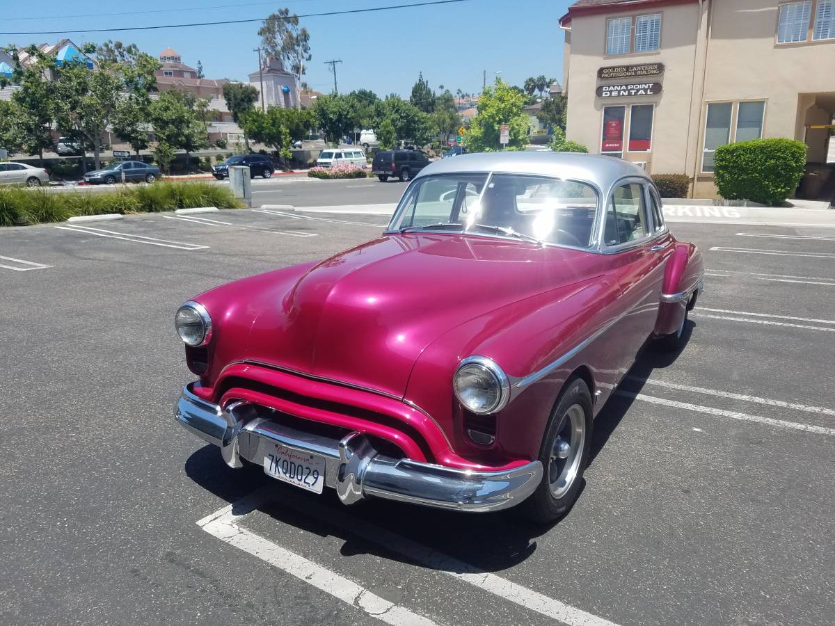 Oldsmobile-88-club-coupe-1949-custom-1