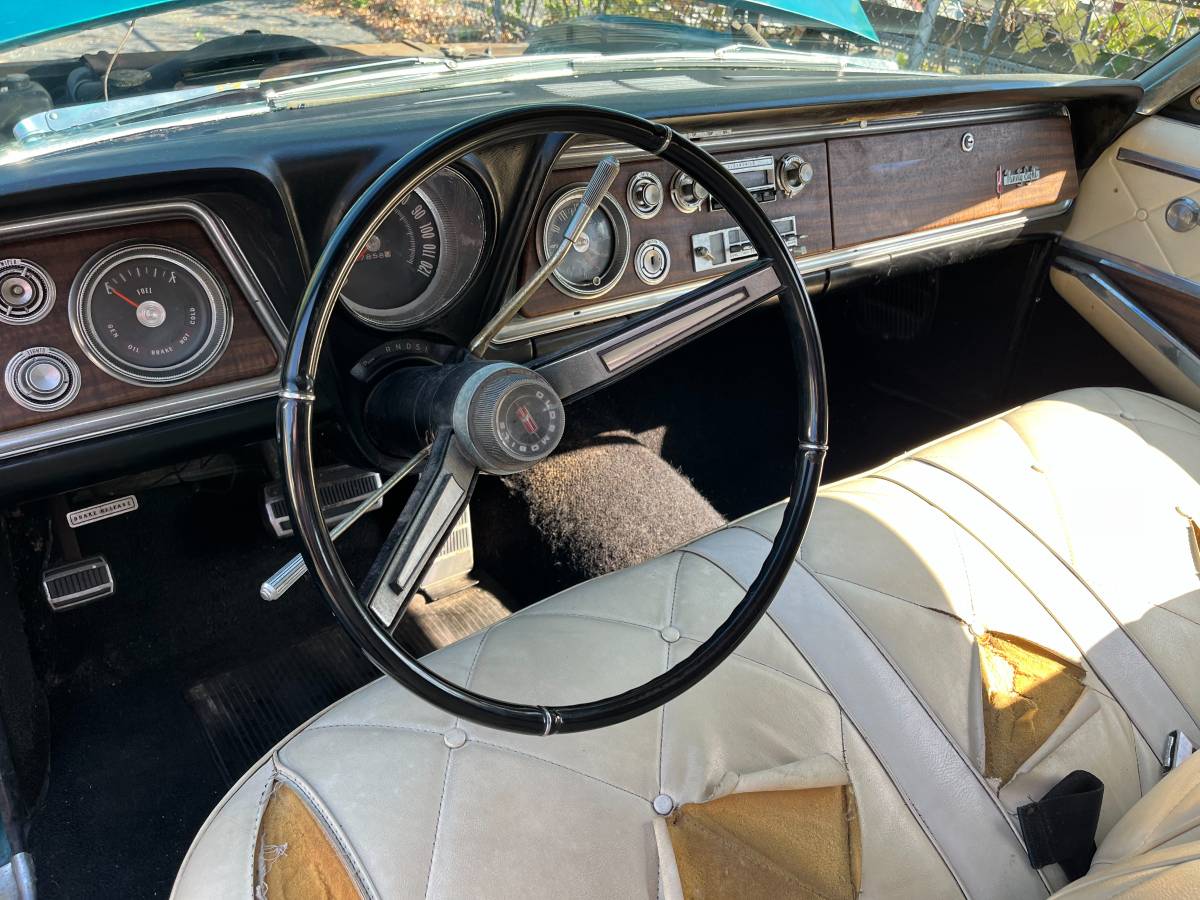 Oldsmobile-98-1966-15