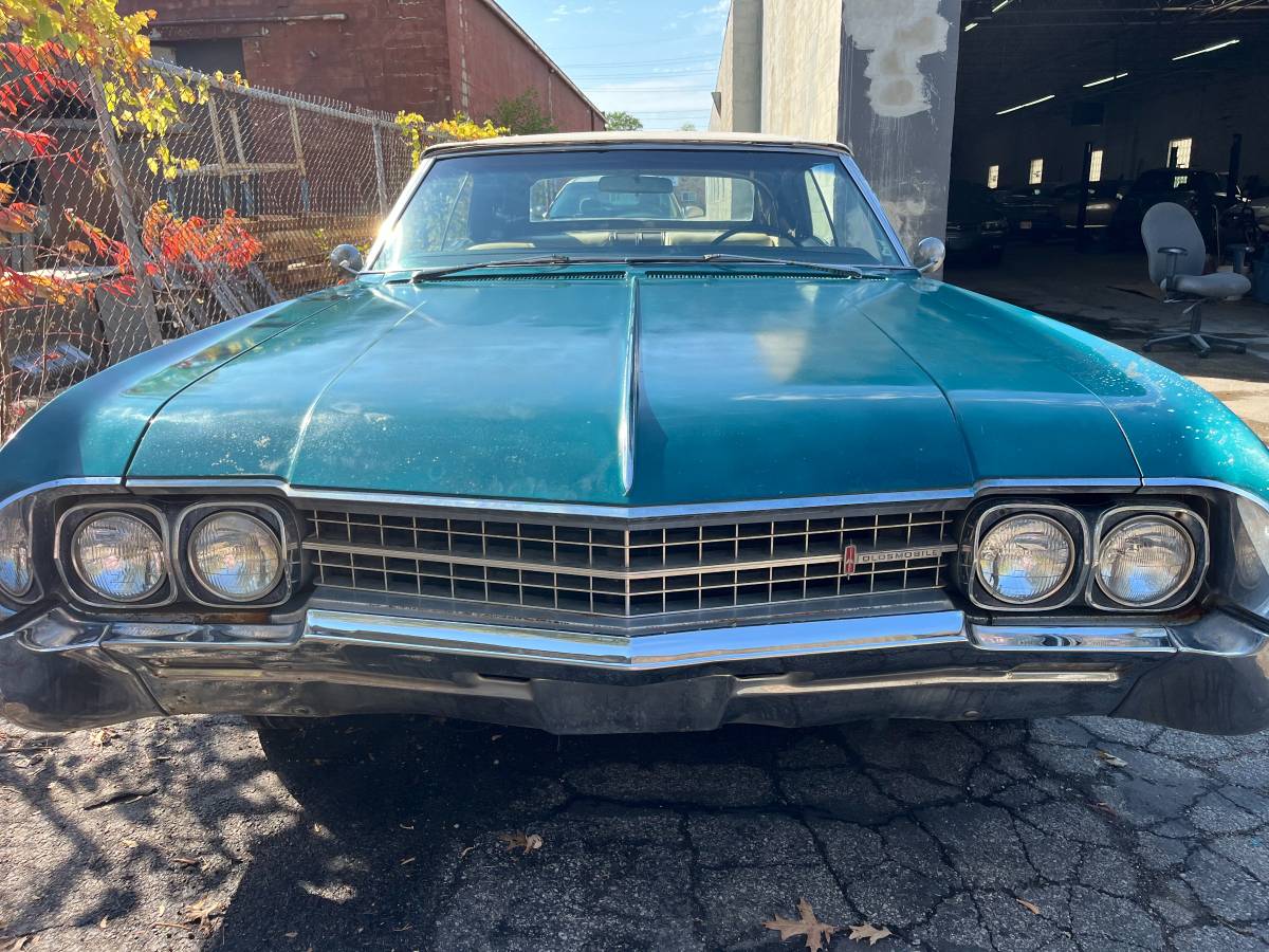 Oldsmobile-98-1966-7