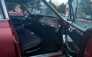 Oldsmobile-98-1966-red-10