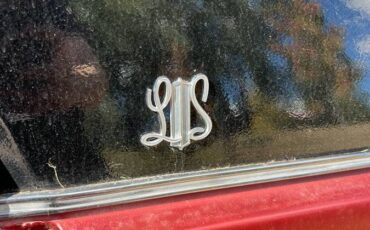 Oldsmobile-98-1966-red-5